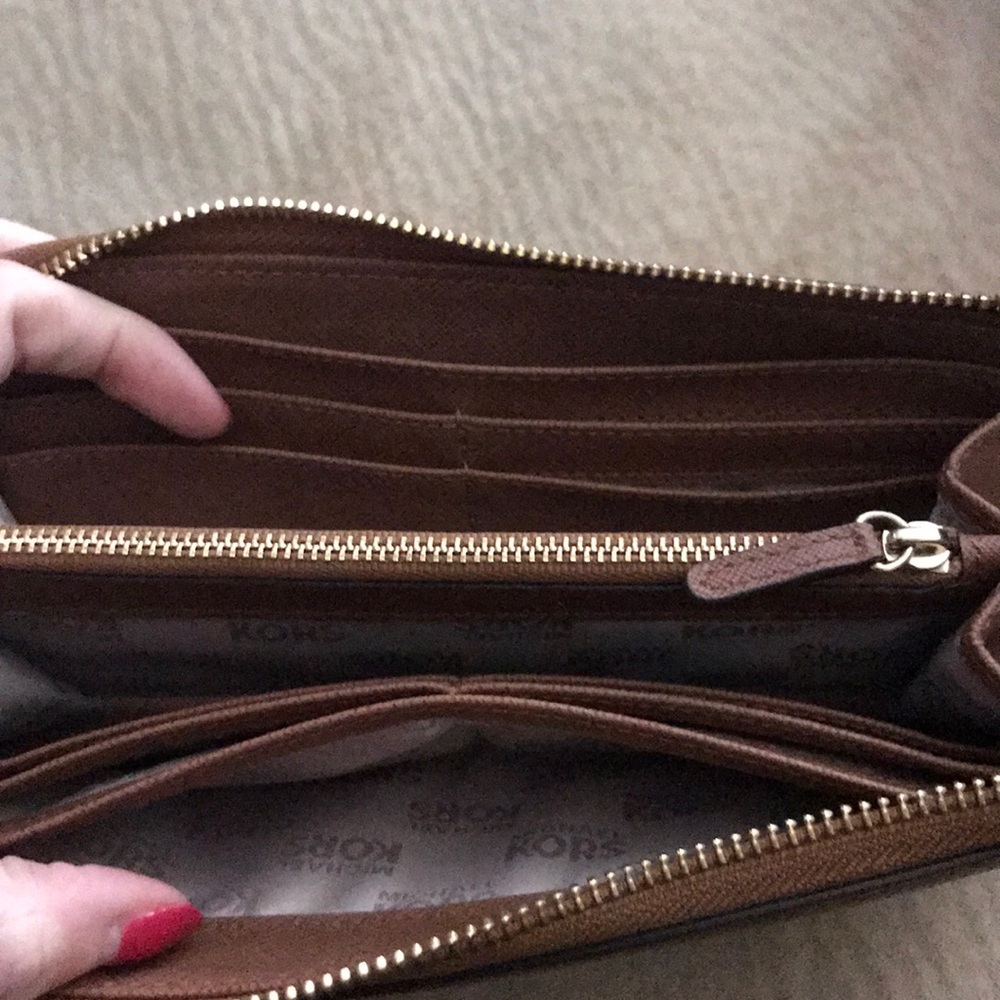 Michael Kors Leather Wallet - Picture 5 of 5